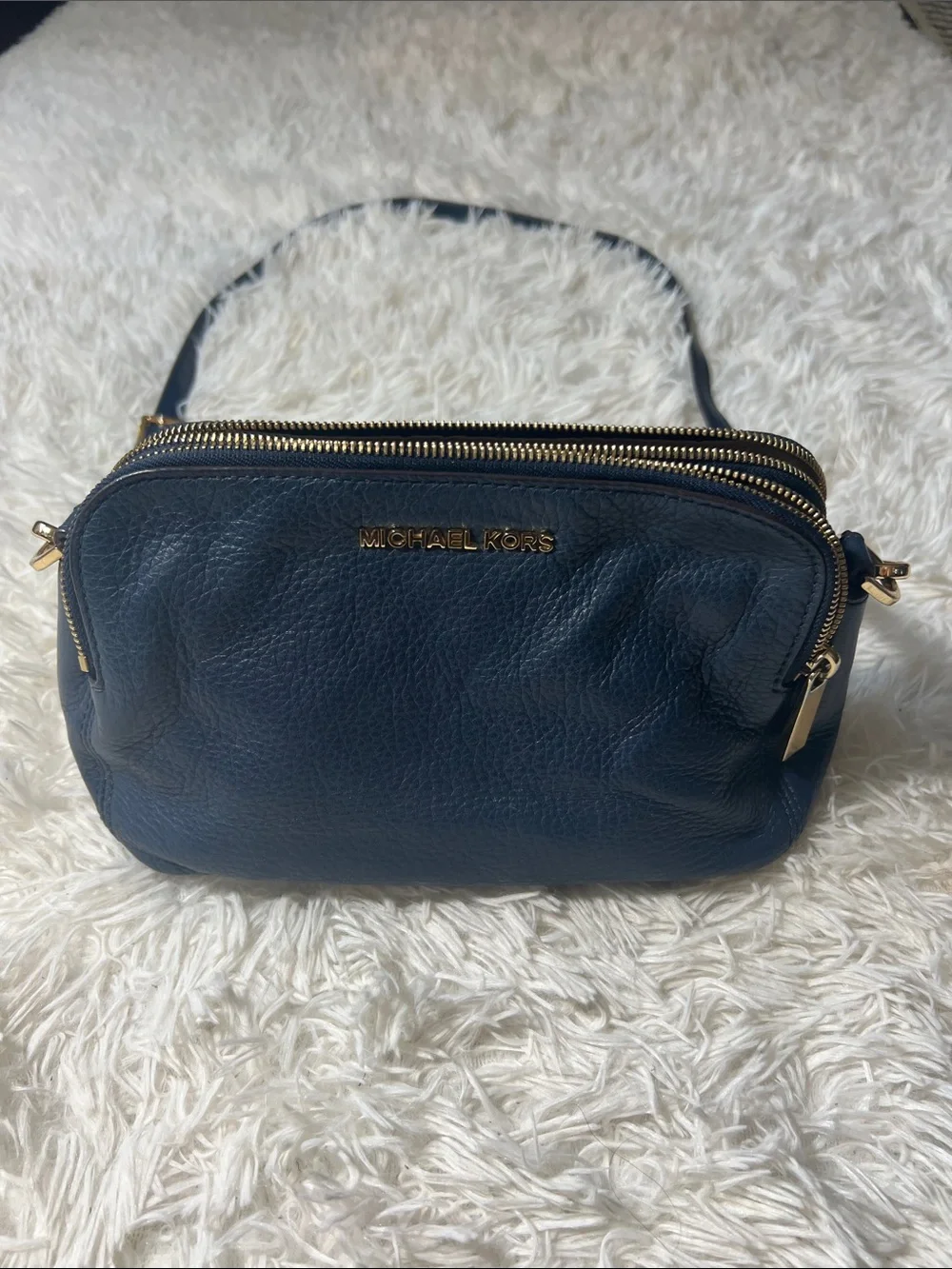 Michael Kors gold smooth